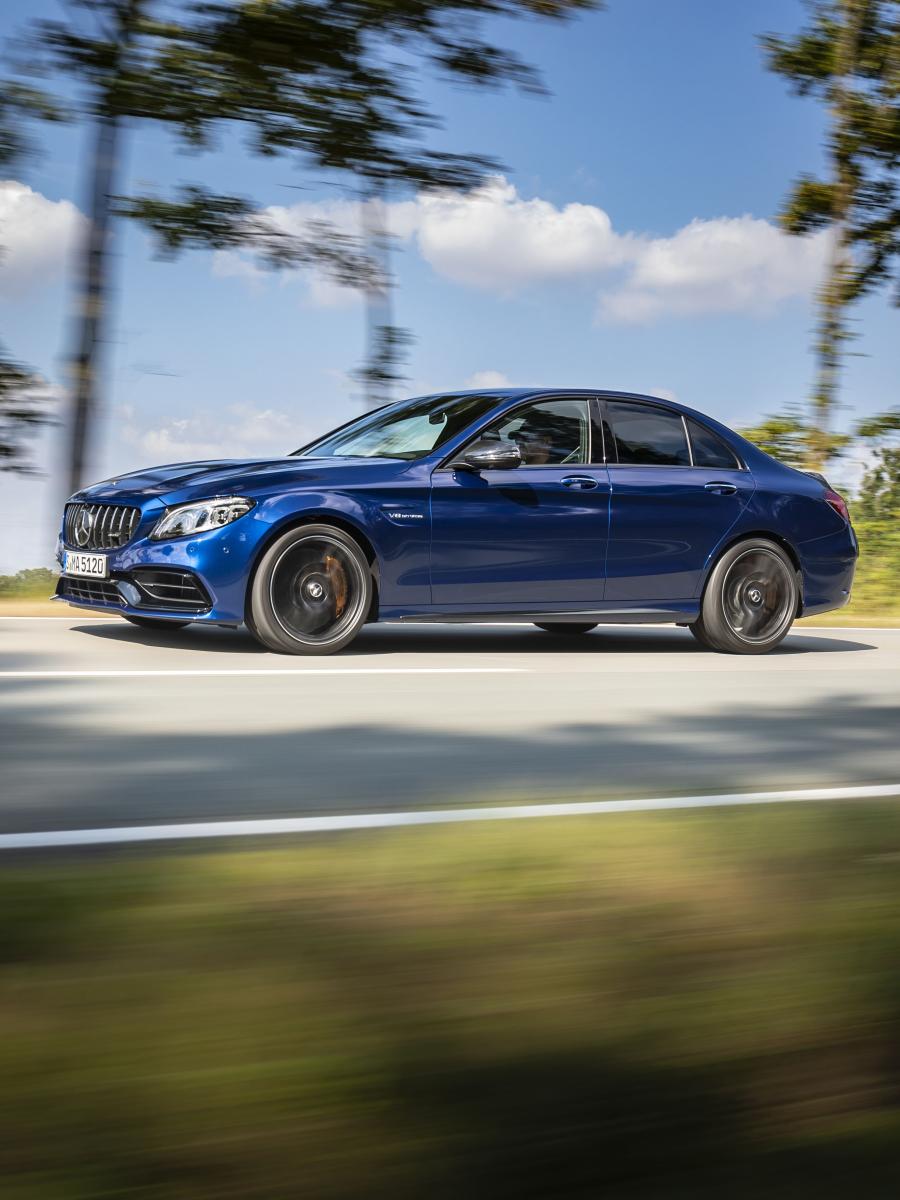  Mercedes-AMG C63 S (W205) 2018 года  (WW) (фото 10 из 44)